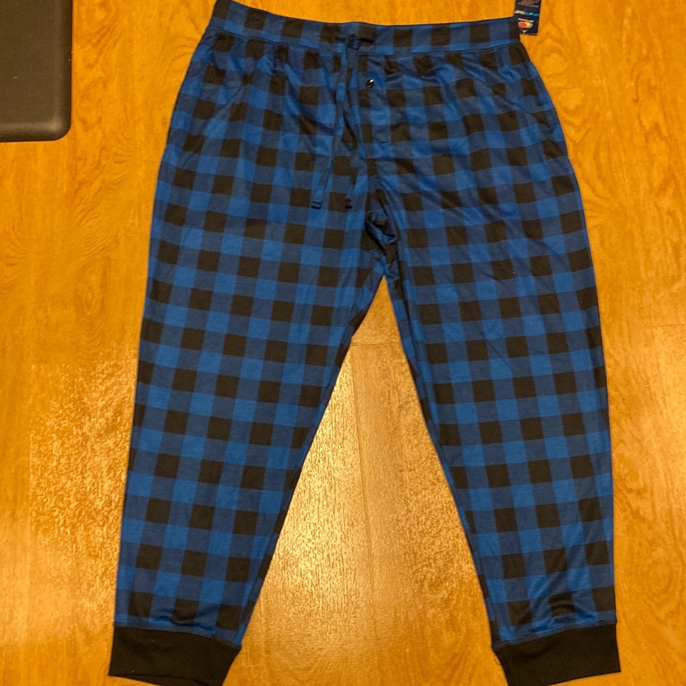 Brand New- Fruit of the Loom Lounge Pants